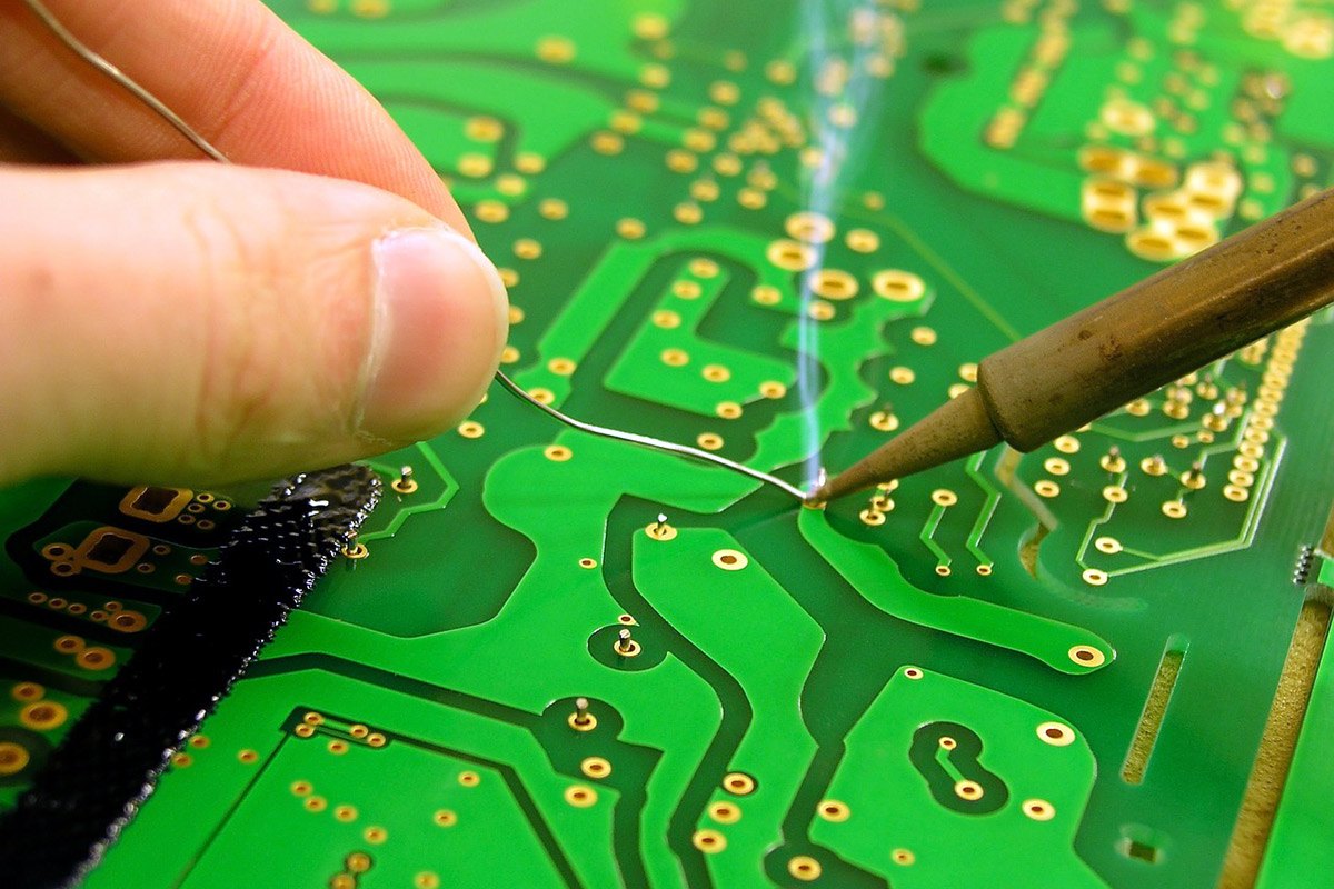 pcb-board-electronic-repair-t-roubleshooting